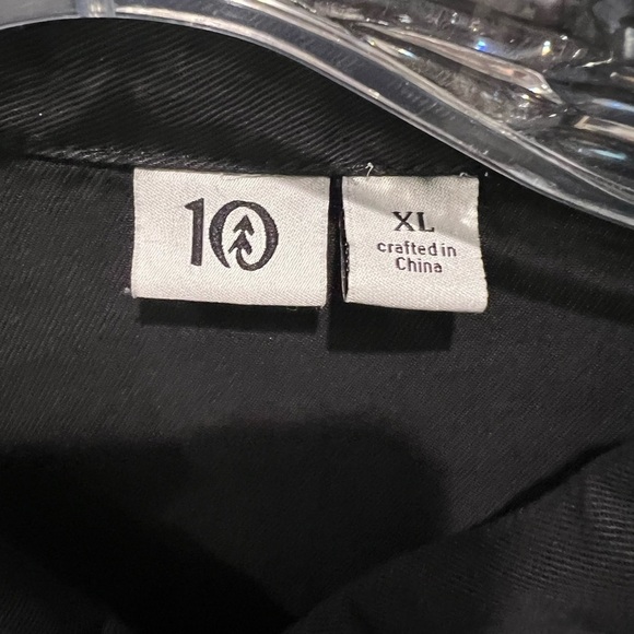 Ten Tree Active Outdoor Athleisure Bohemian Timeless Black Button-Up Jumpsuit - Picture 5 of 15